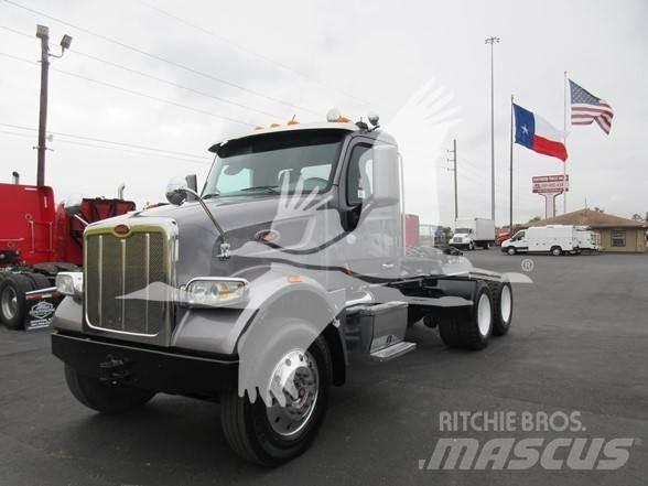 Peterbilt 567 Conventional Trucks / Tractor Trucks