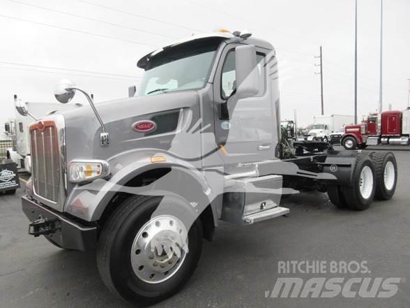 Peterbilt 567 Conventional Trucks / Tractor Trucks