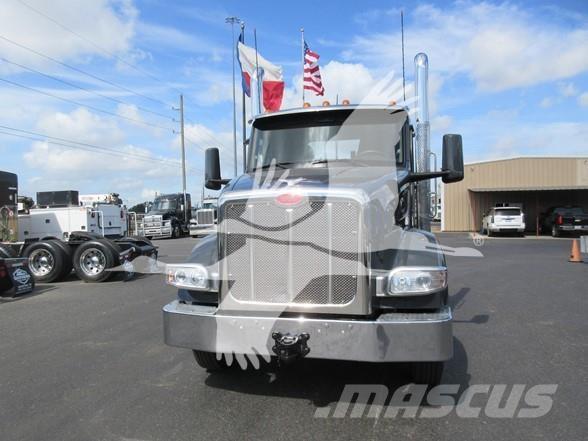 Peterbilt 567 Conventional Trucks / Tractor Trucks