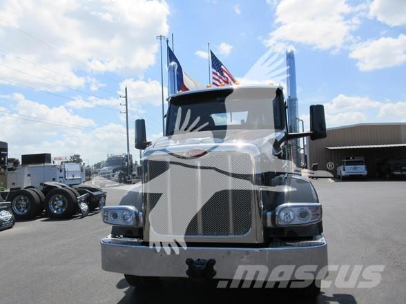 Peterbilt 567 Conventional Trucks / Tractor Trucks