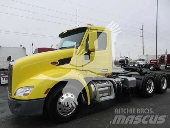 Peterbilt 579 Conventional Trucks / Tractor Trucks
