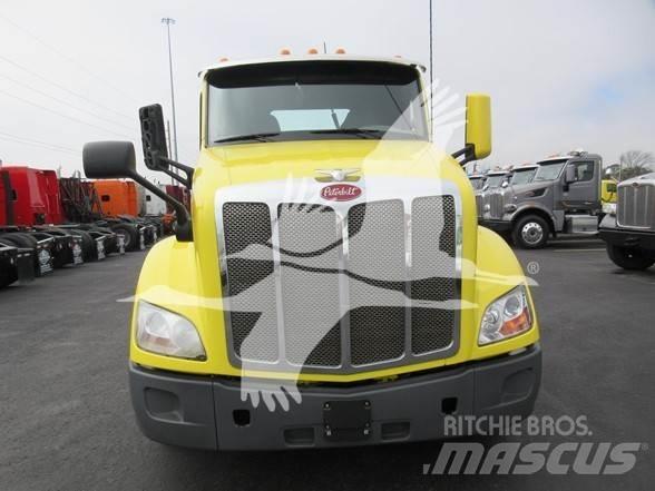 Peterbilt 579 Conventional Trucks / Tractor Trucks