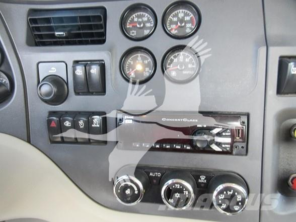Peterbilt 579 Conventional Trucks / Tractor Trucks