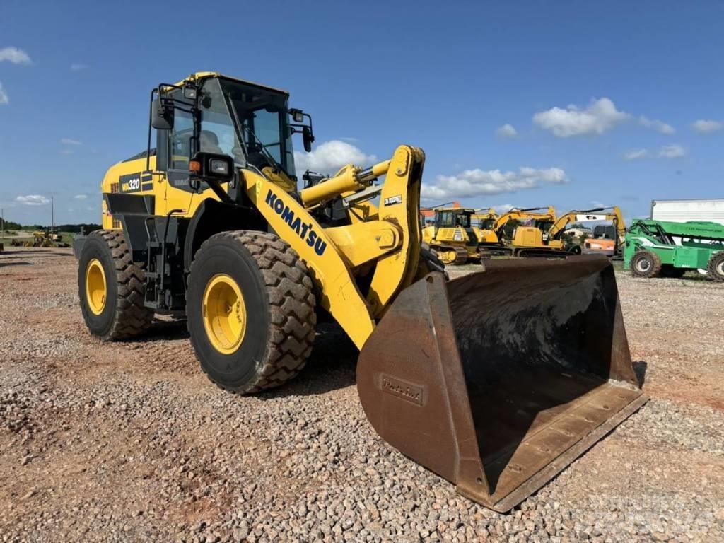Komatsu WA 320 Wheel Loaders
