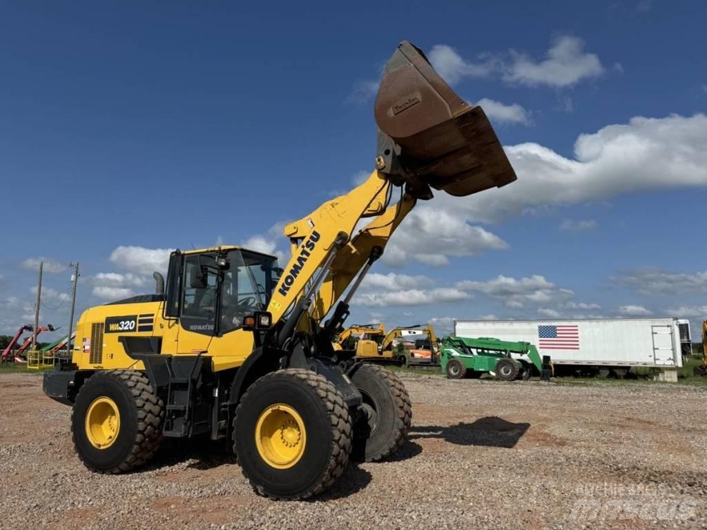 Komatsu WA 320 Wheel Loaders