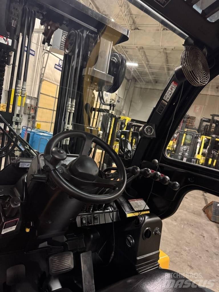 CAT DP 70 Misc Forklifts