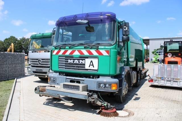 MAN M 2000 Service / Utility
