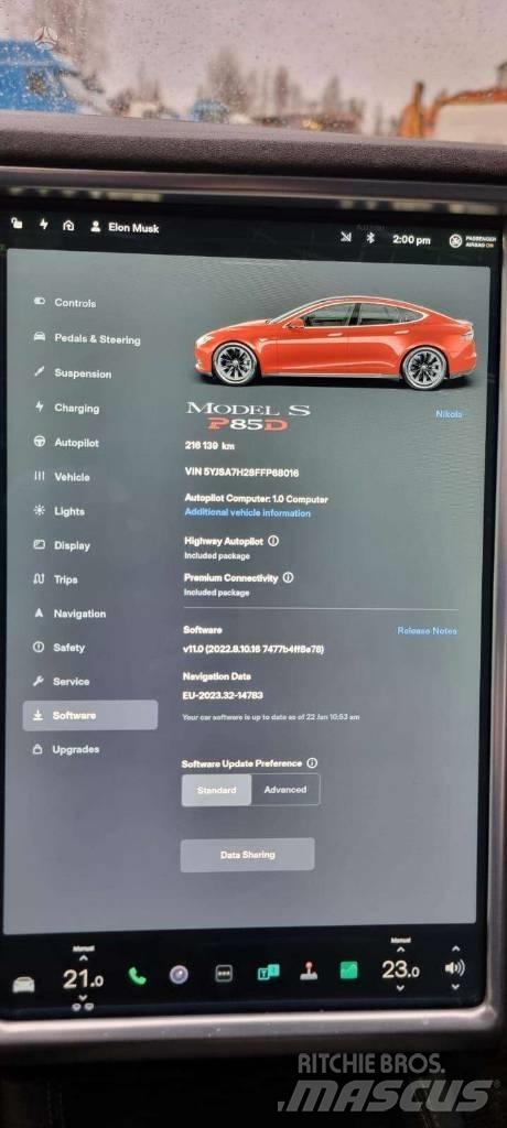 Tesla Model S P85D Automobiles / SUVS
