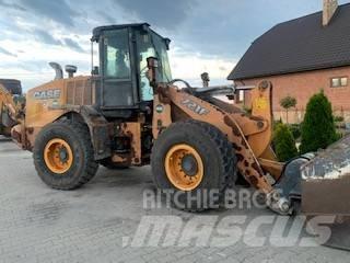CASE 721 F Wheel Loaders