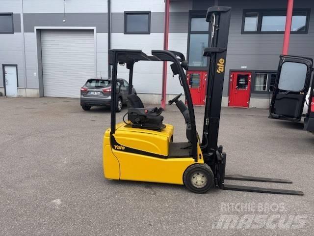 Yale ERP 20 VT Electric Forklifts
