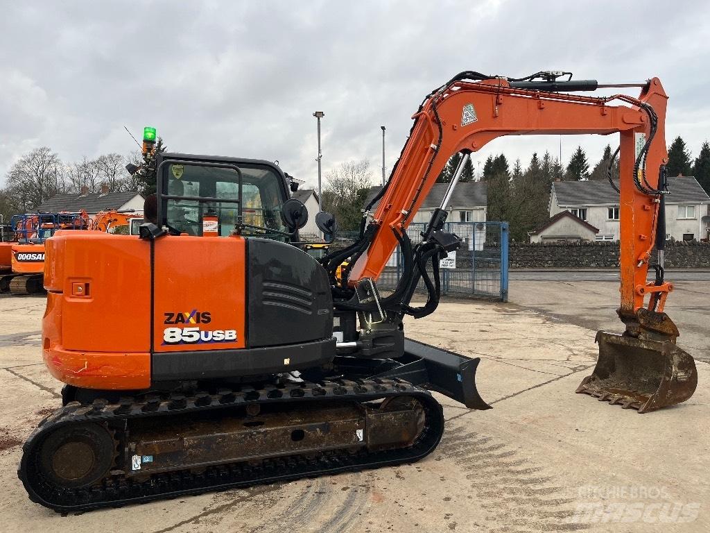 Hitachi ZX85 USB-6 Mini excavators  7t - 12t