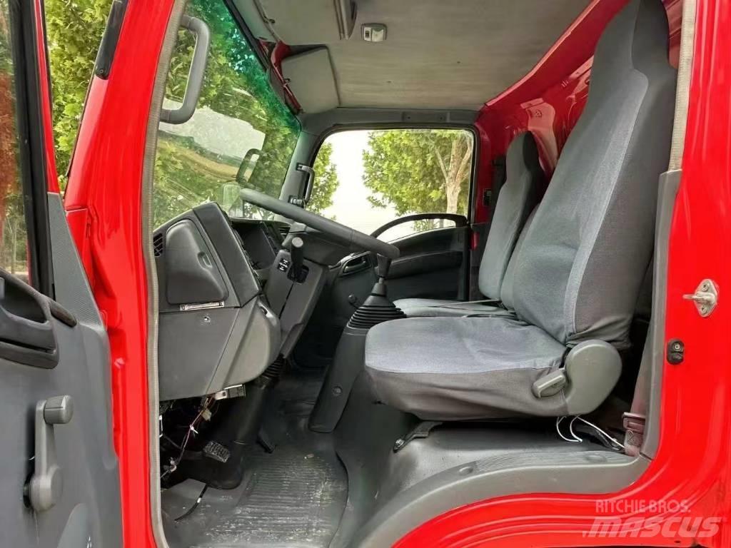 Isuzu ELF Work Trucks / Municipal