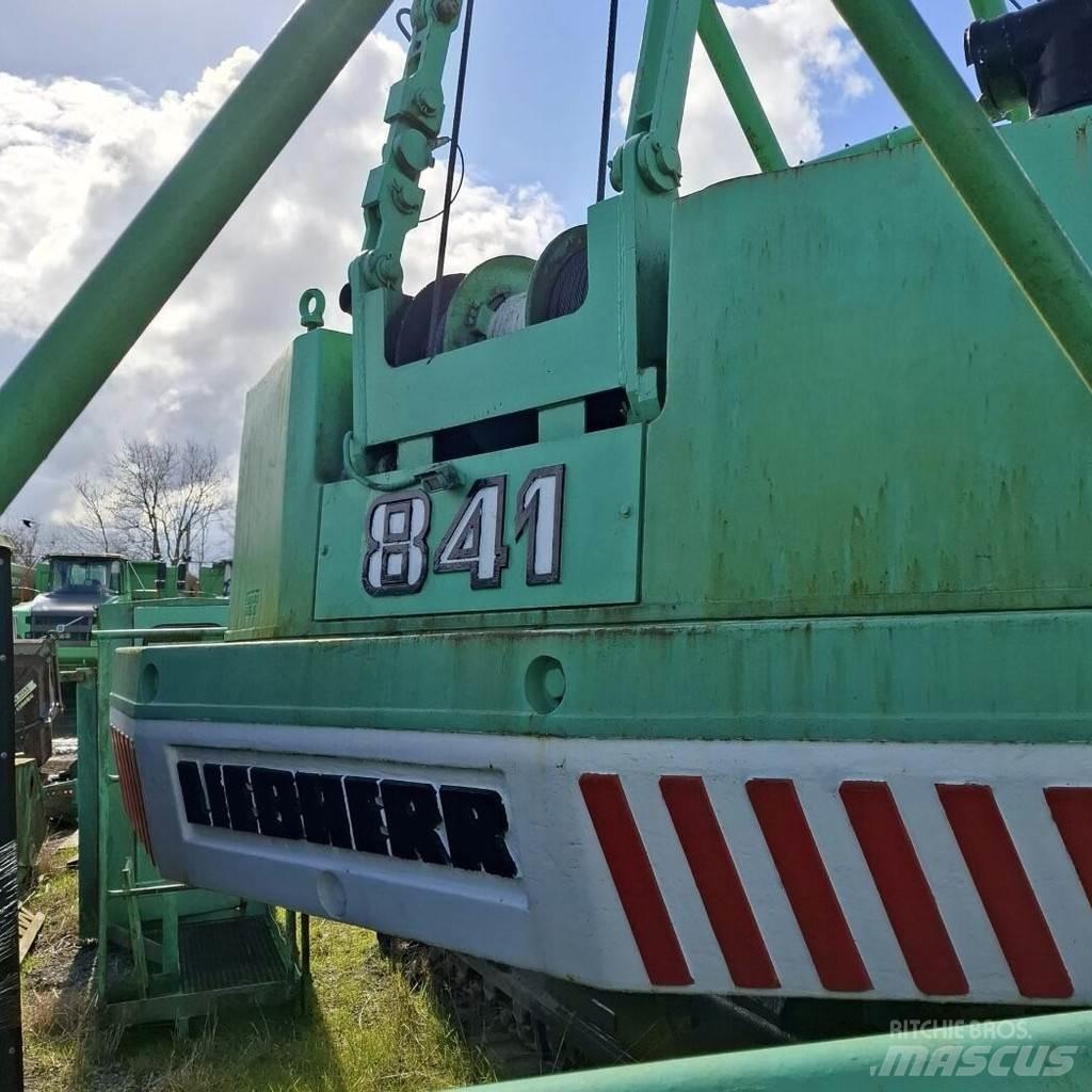 Liebherr HS 841 Crawler Cranes