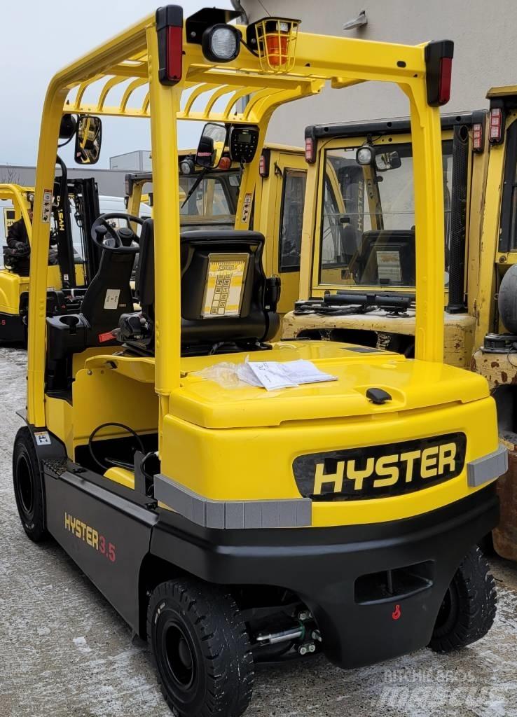 Hyster J3.5XN Electric Forklifts
