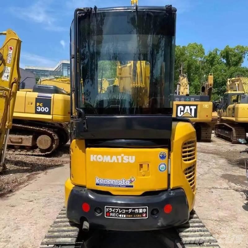 Komatsu PC 30 Mini Excavators <7t (Mini Diggers)