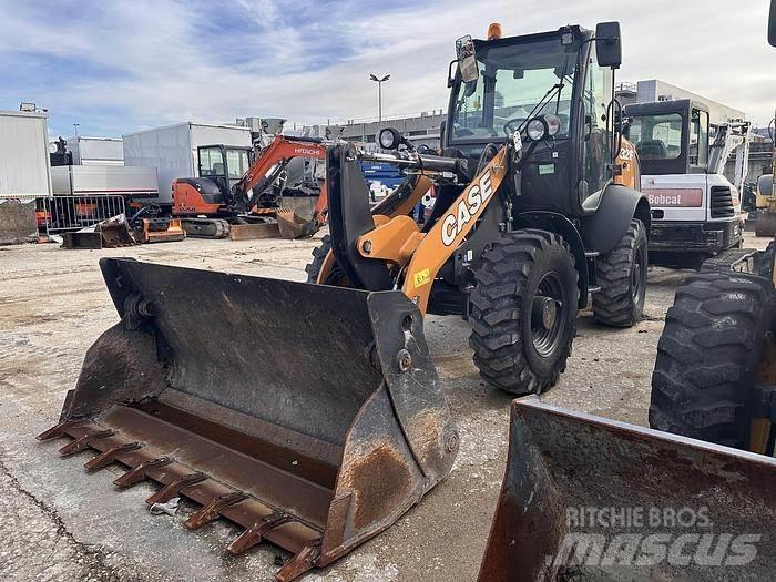 CASE 321F Wheel Loaders