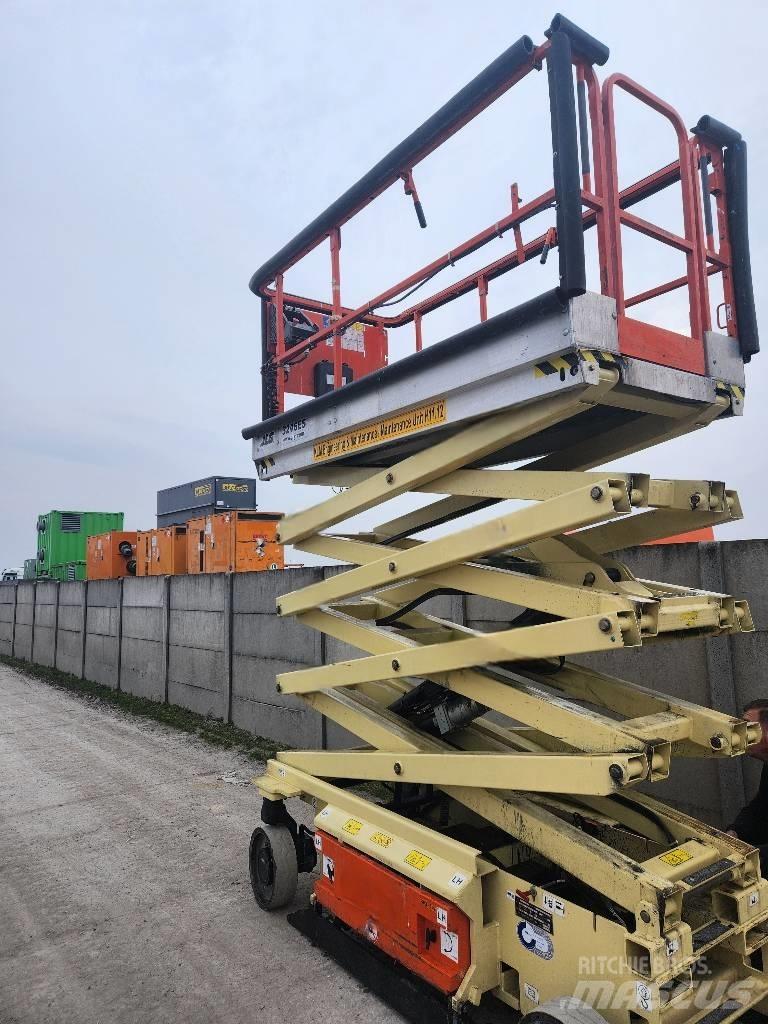 JLG 3246 ES Scissor Lifts