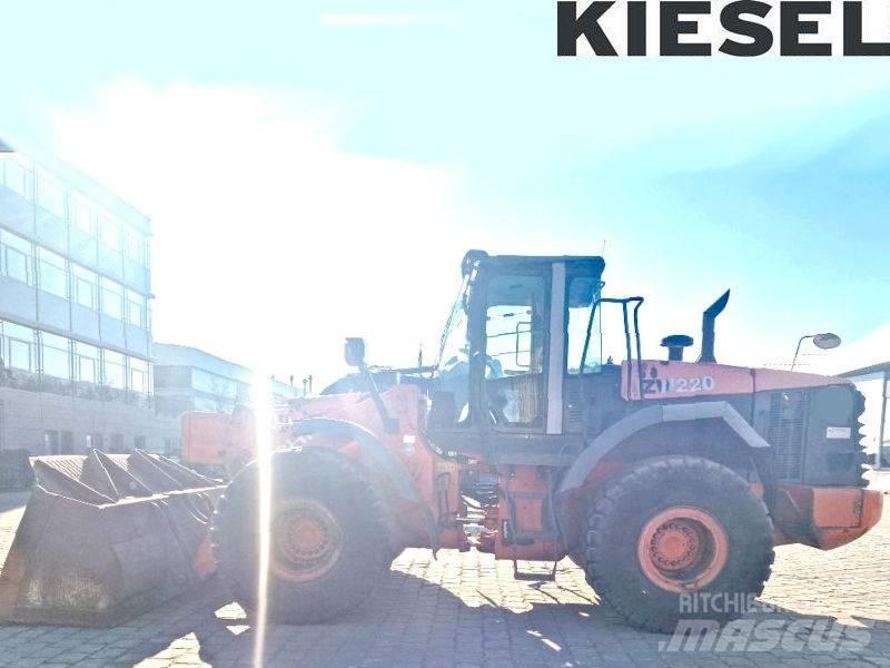 Hitachi ZW 220 Wheel Loaders
