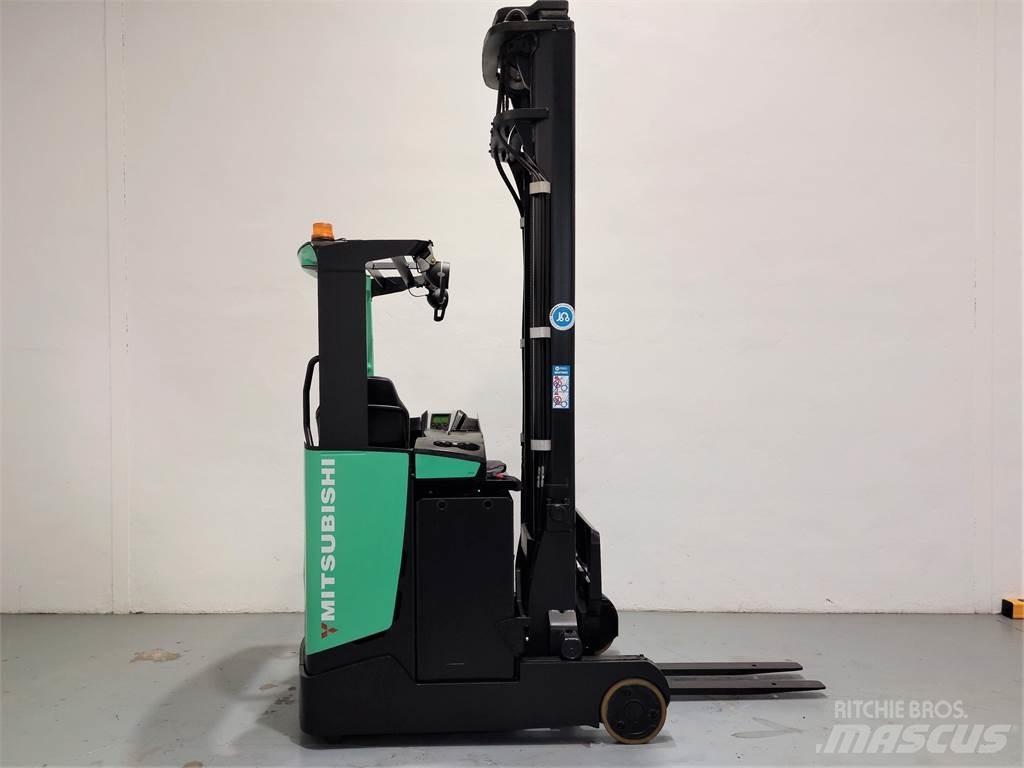 Mitsubishi RB14NH Reach trucks