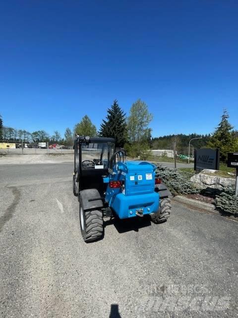Genie GTH 5519 Rough Terrain Trucks