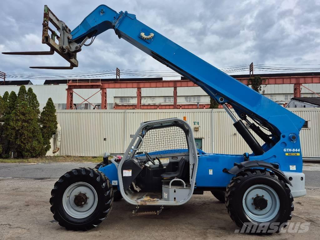 Genie GTH 844 Telescopic Handlers