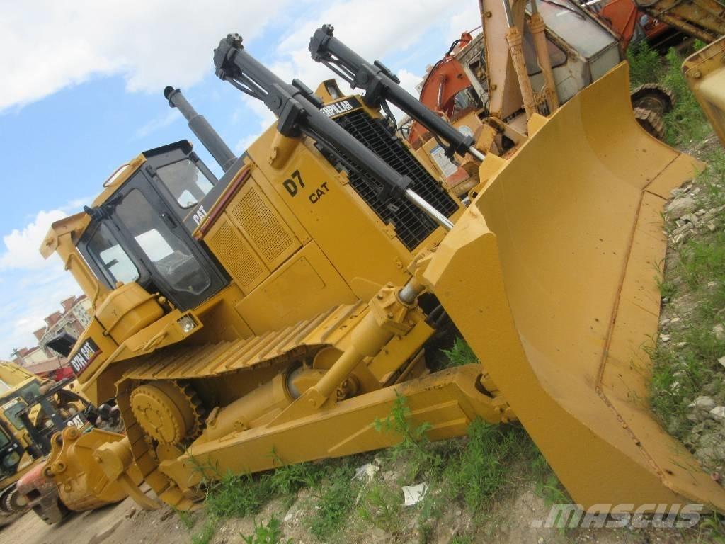 CAT D 7 H Crawler dozers