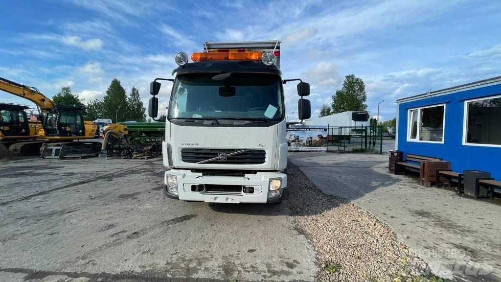 Volvo FL 10 Car Haulers