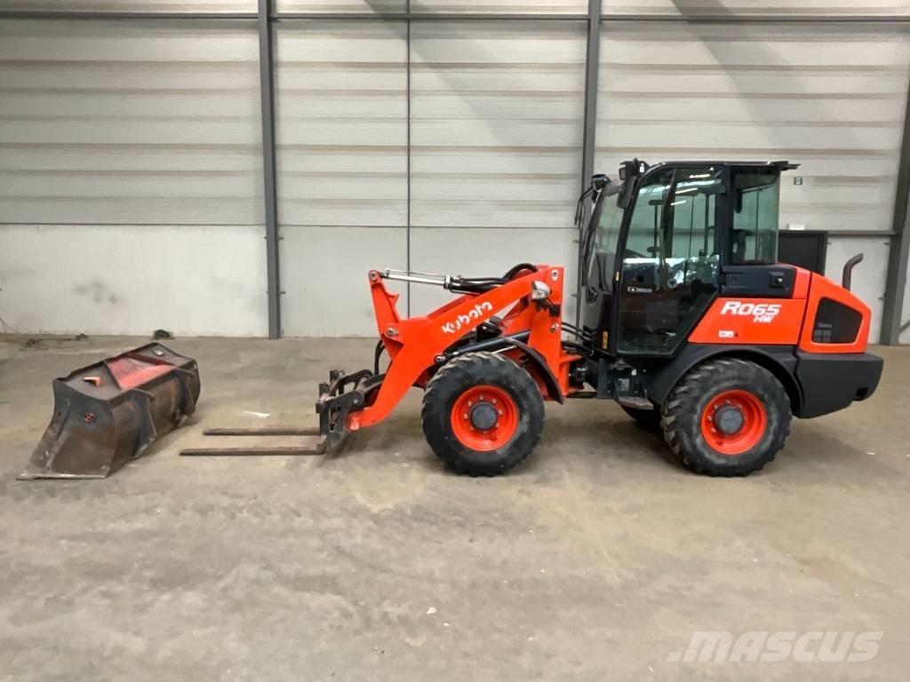 Kubota R 065 Wheel Loaders