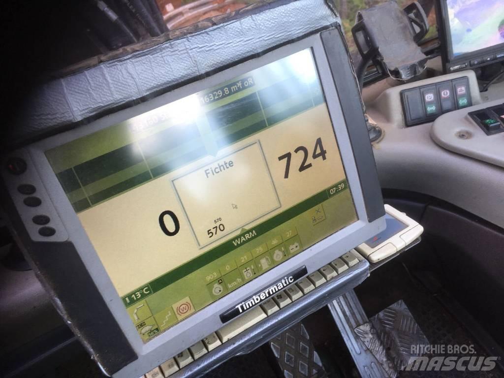John Deere 1270 D Harvesters