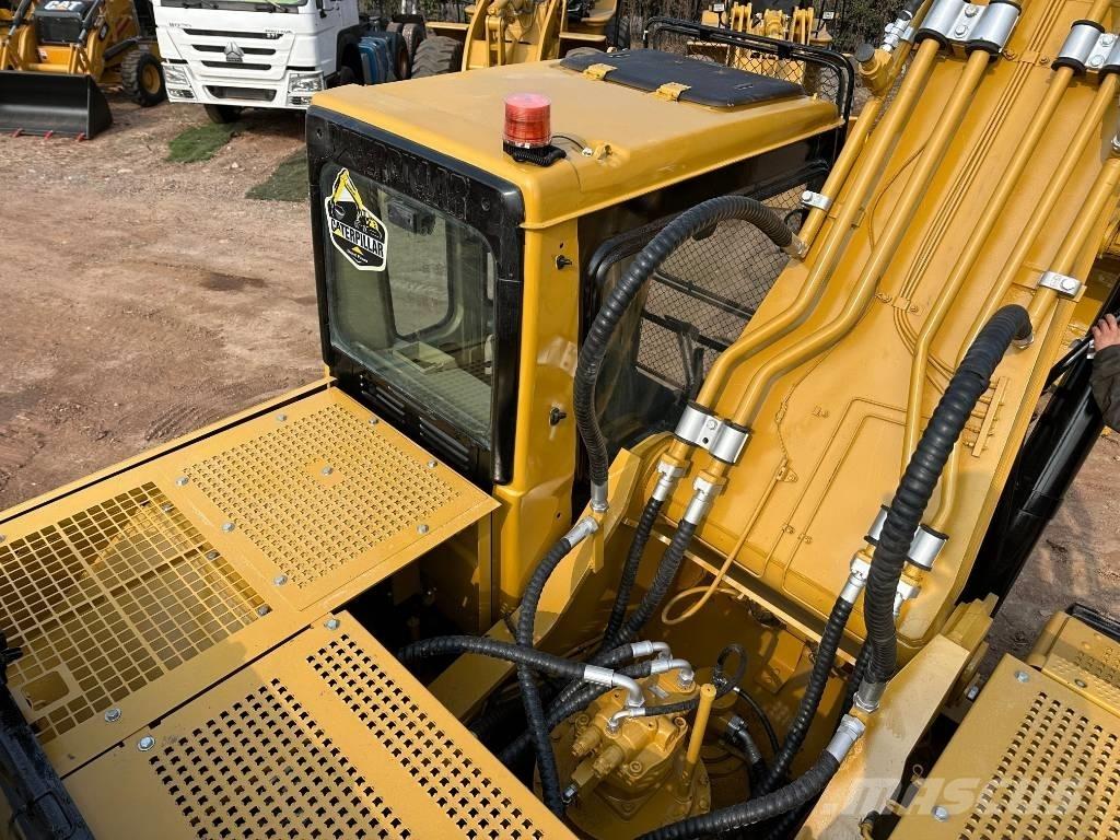 CAT 330 B Crawler Excavators