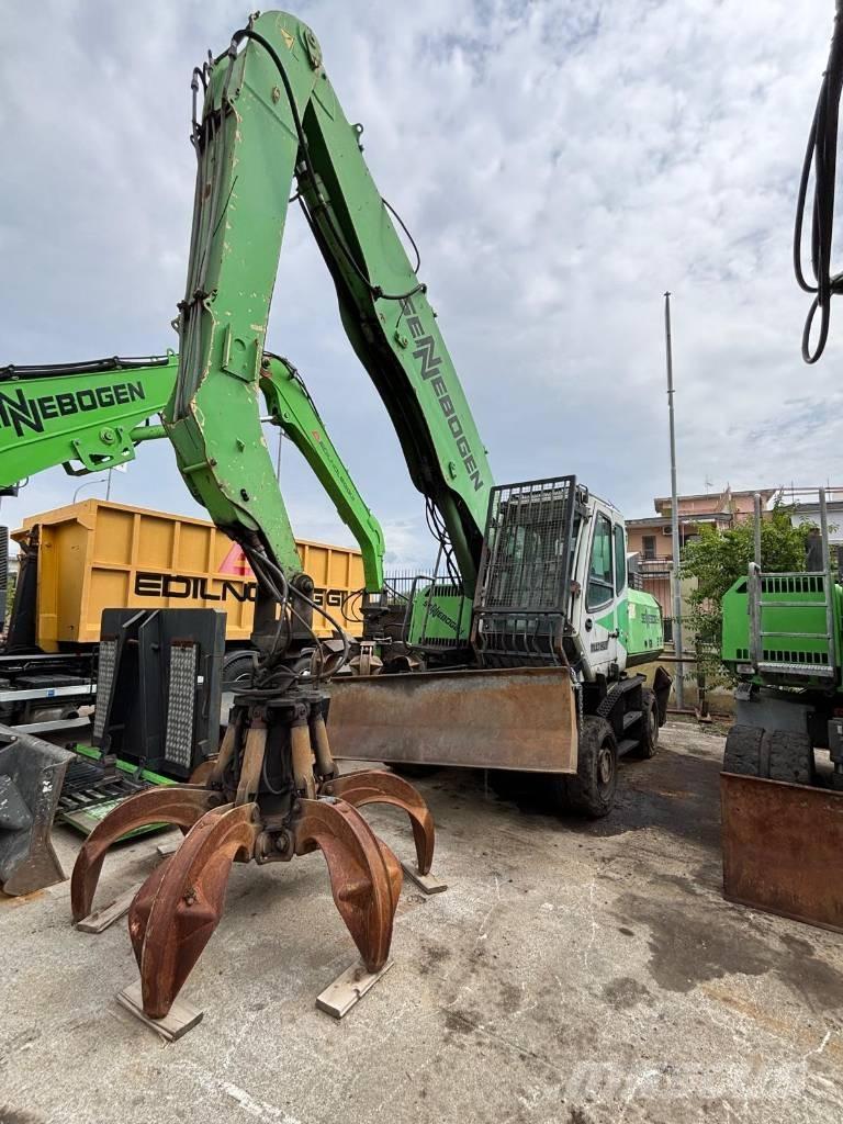 Sennebogen 818 Waste / Industry Handlers