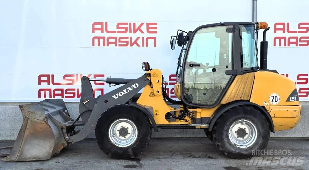 Volvo L 25 B Wheel Loaders