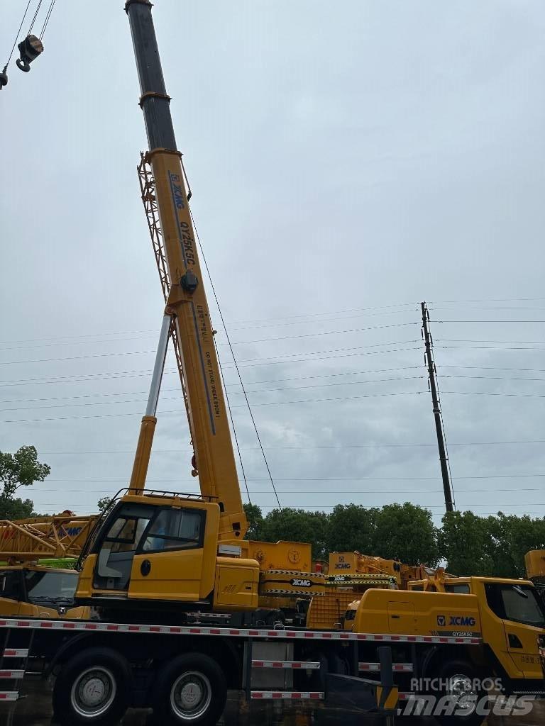 XCMG QY25KC Rough Terrain Cranes