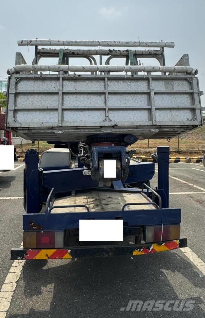 Horyong SKY280 Truck Mounted Aerial Platforms