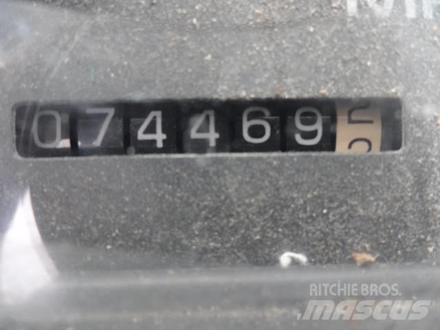 GMC P30 Work Trucks / Municipal