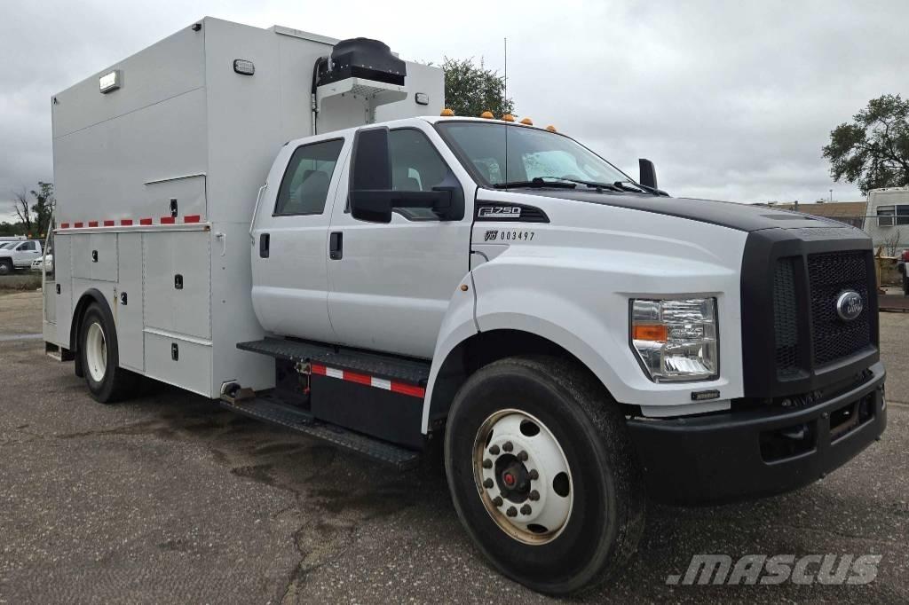 Ford F 750 SD Pickup Trucks