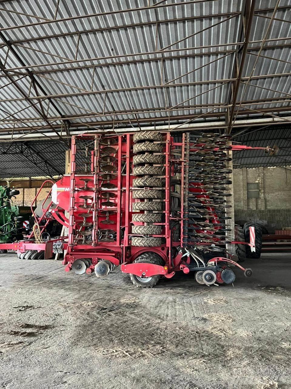 Horsch Pronto 9 DC Farm Drills