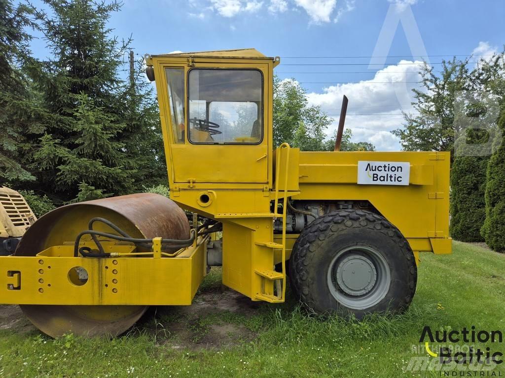 Stavostroj vv111 Single drum rollers