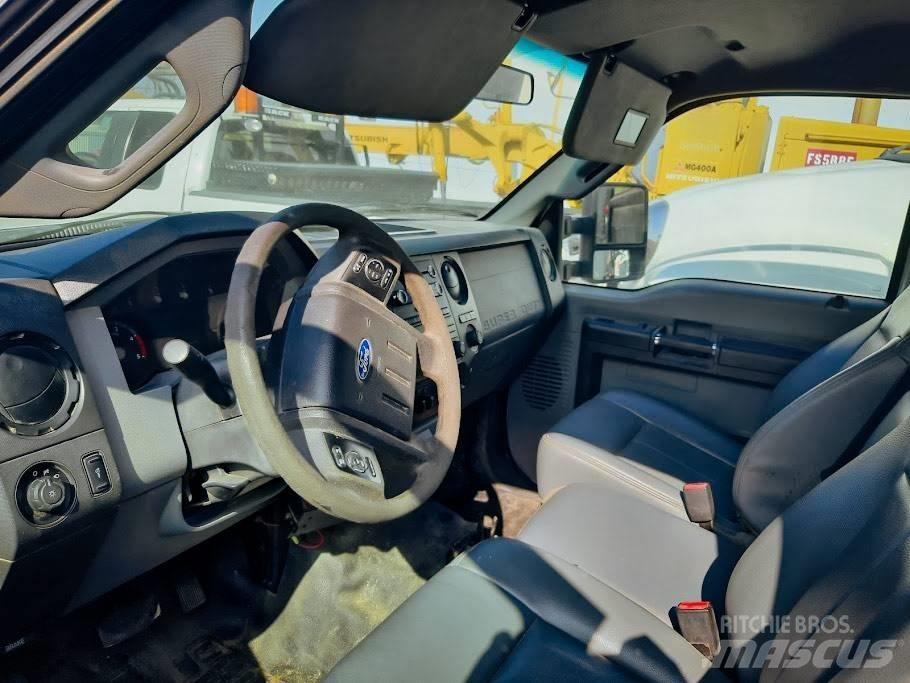 Ford F 550 Pickup Trucks