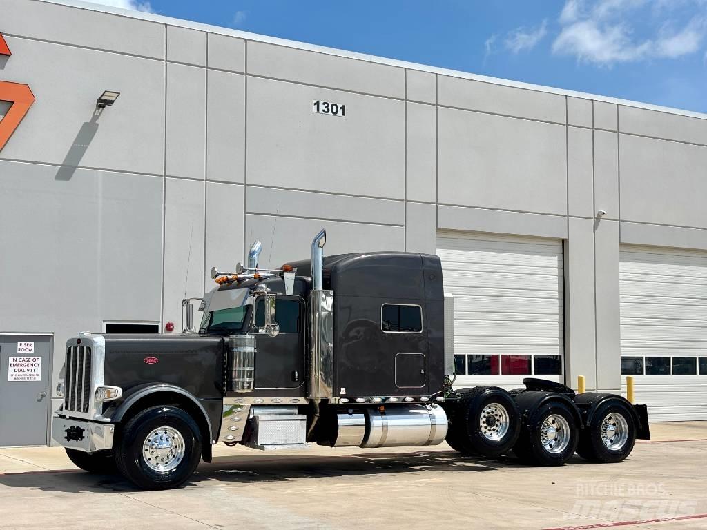 Peterbilt 389 Conventional Trucks / Tractor Trucks
