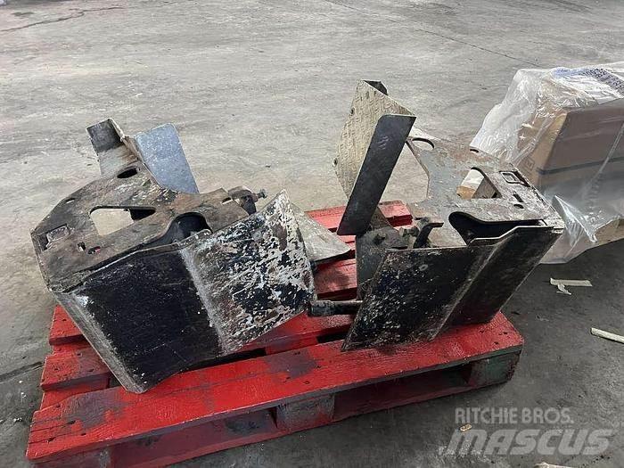 Demag DF 45C Asphalt pavers