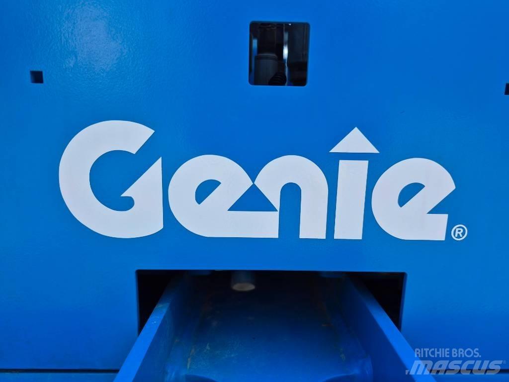 Genie GTH 1056 Telescopic Handlers