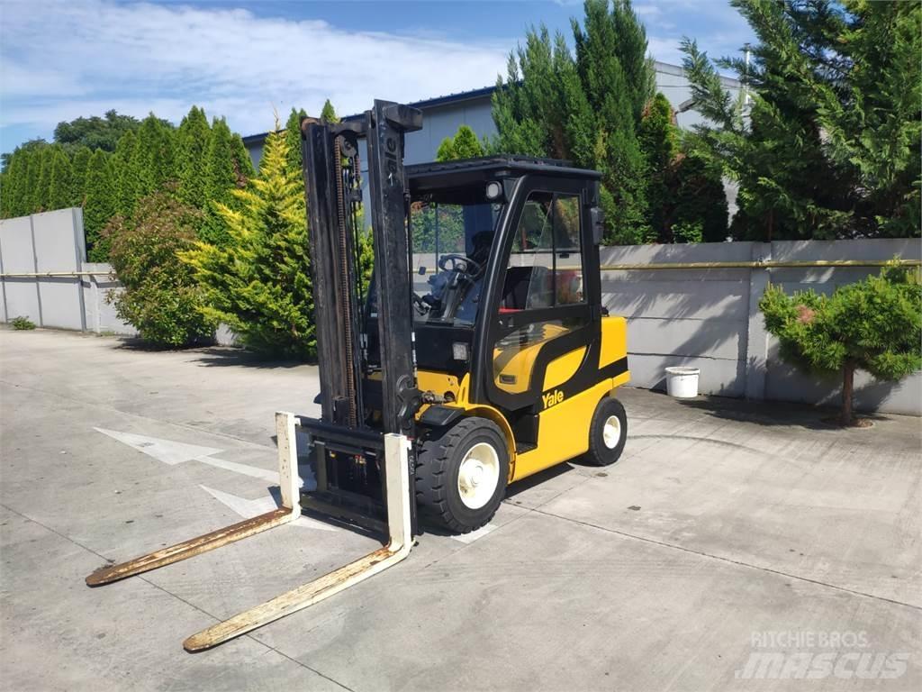 Yale GLP30VX LPG trucks