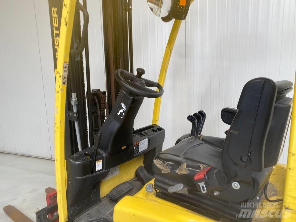 Hyster A1.5XNT Electric Forklifts
