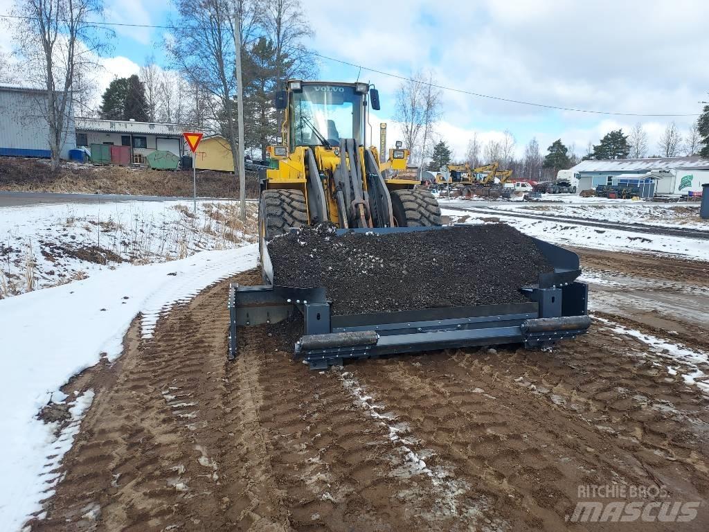 Reptail TM Motor Graders