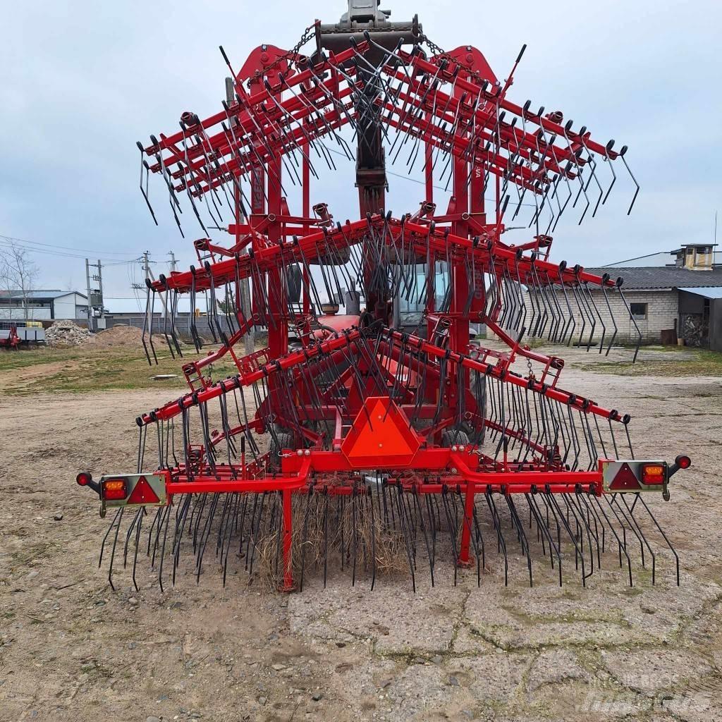 He-Va Weeder HD 12 Chain Harrows