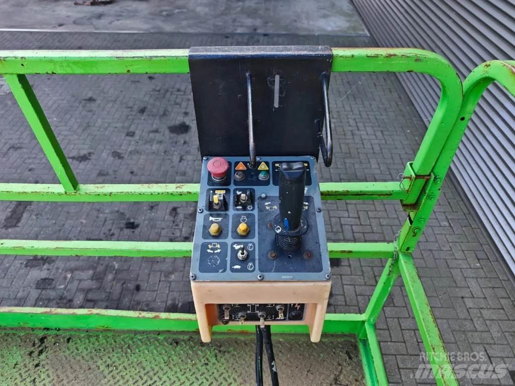 JLG 33 RTS Scissor Lifts