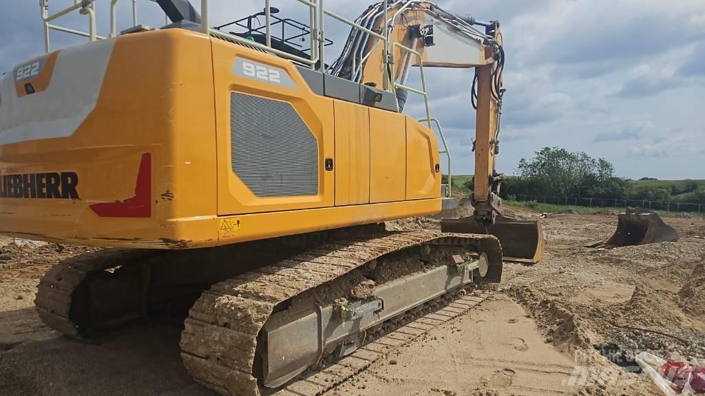 Liebherr R 922 LC Crawler Excavators