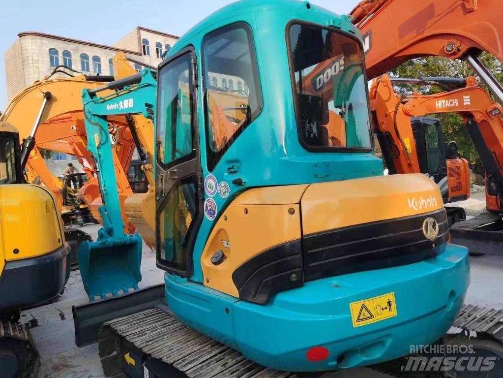 Kubota 163-1 Crawler Excavators