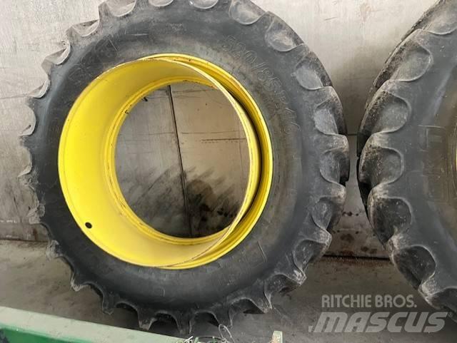BKT 520/85R46 Tires, wheels and rims